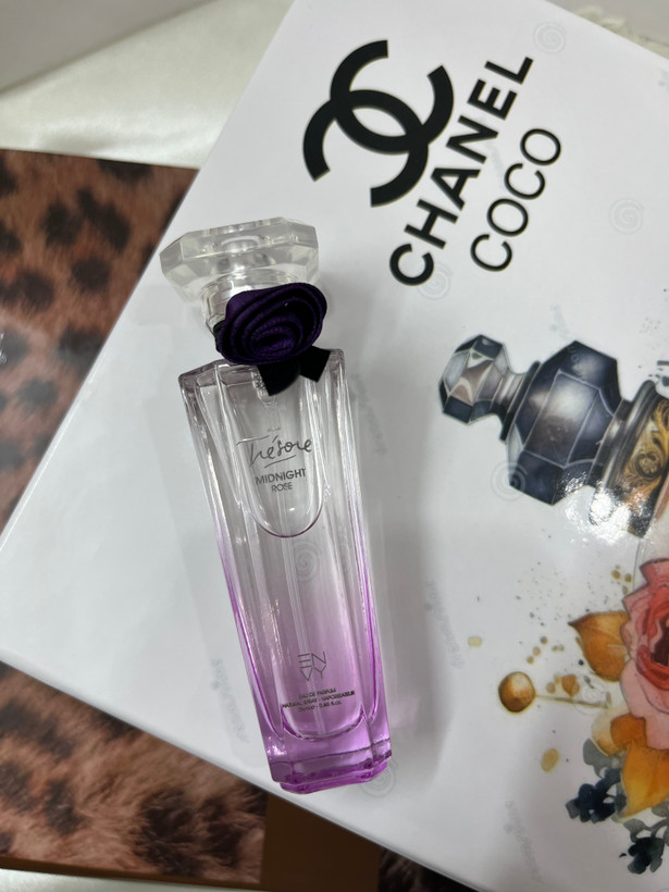 عطر ادکلن مینیاتوری لانکوم ترزور میدنایت رز