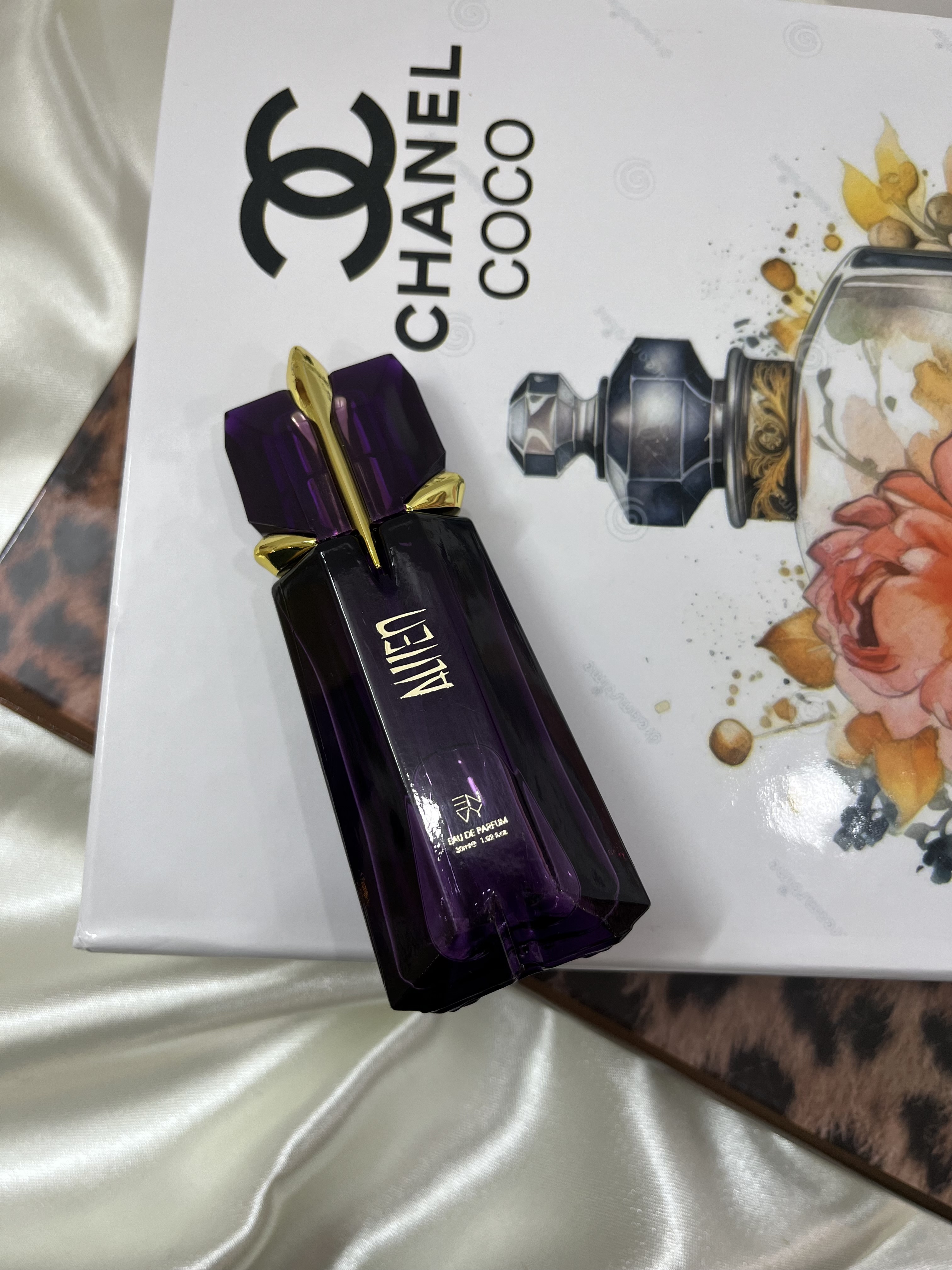 عطر ادکلن الین موگلر  زنانه